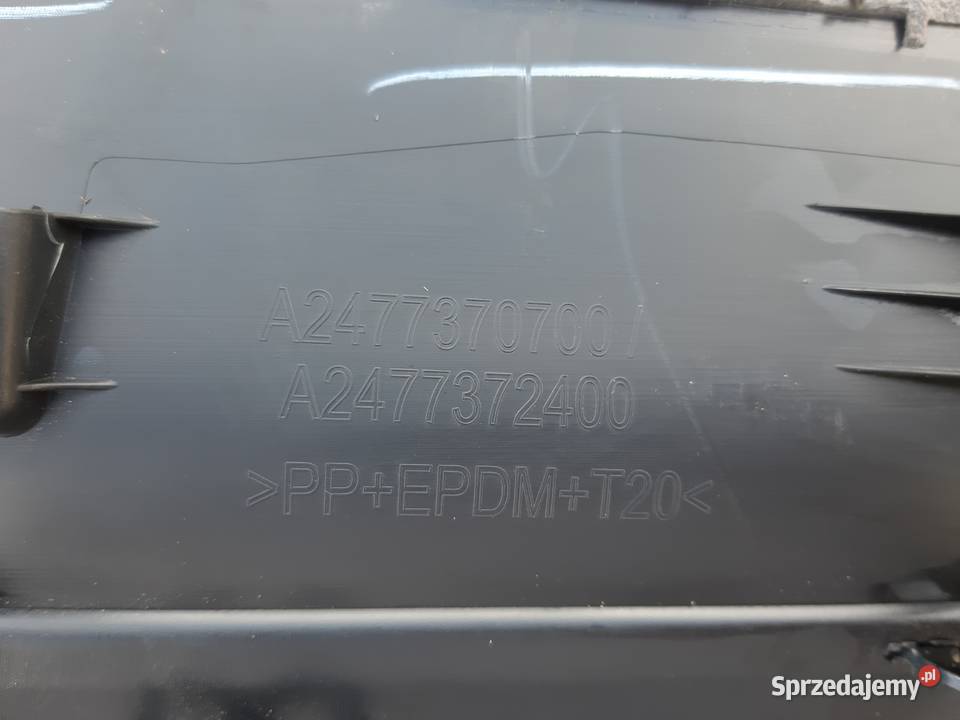 MERCEDES GLB GLA A247 LISTWA DRZWI PRAWA TYŁ osobowe