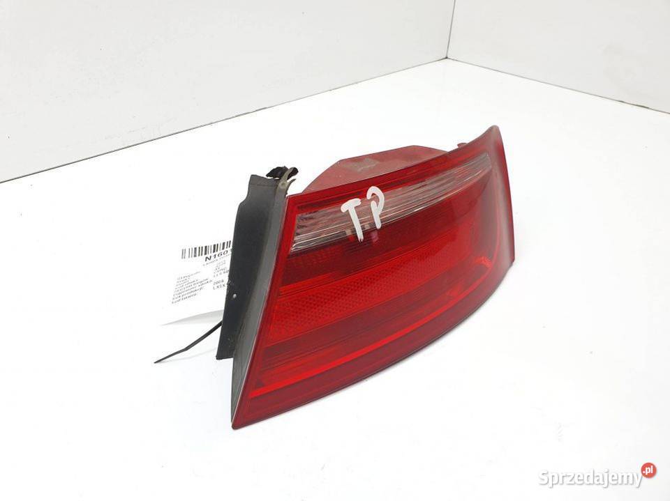 LAMPA PRAWA TYŁ AUDI A5 8T0945096