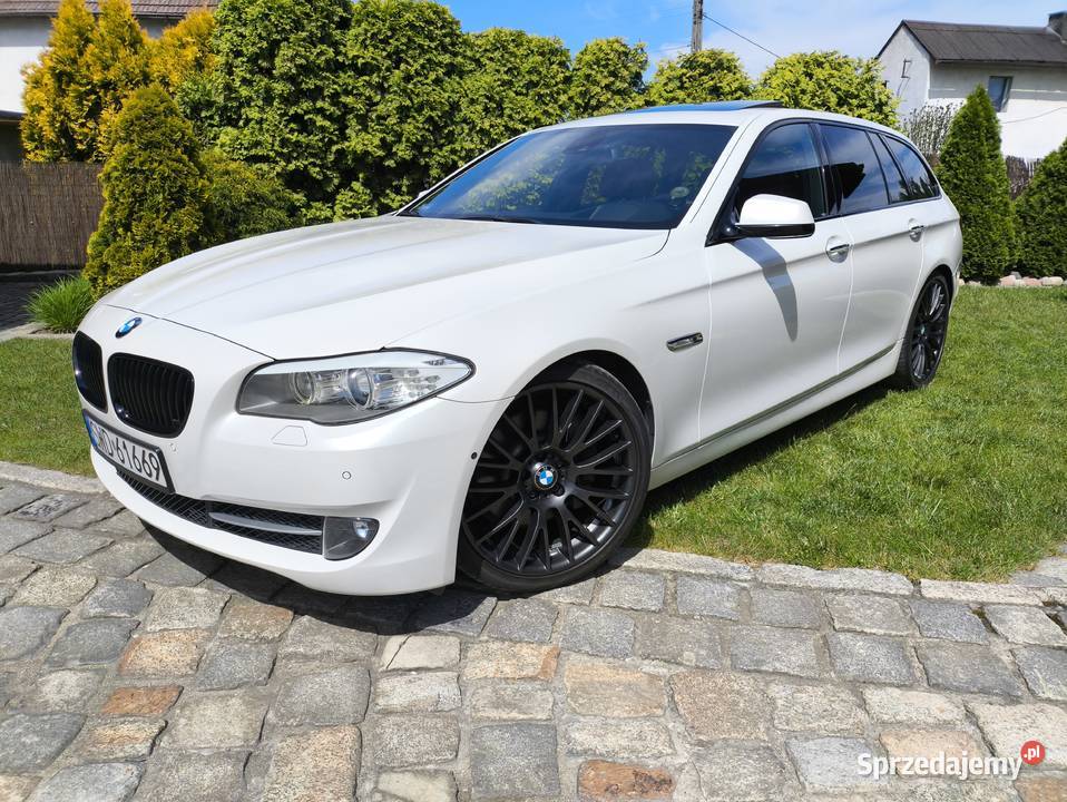 BMW F11 Touring 525d N47D20C 218 450Nm 2011r światła przeciwmgielne sprzedam