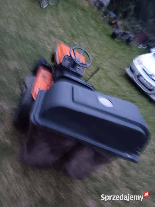 Traktorek do trawy Ogród sprzedam