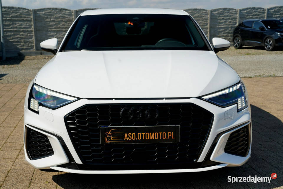 Audi A3 S LINE skóra KAMERA virtual cockpit sam