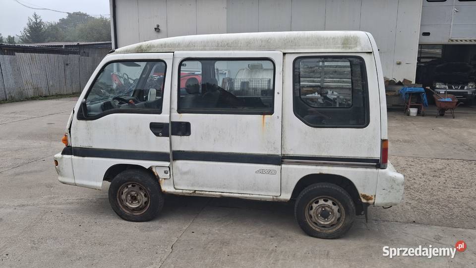 Na części Subaru Libero 12 4x4 skrzynia maska Rok produkcji 1998 Pozostałe Kraków sprzedam