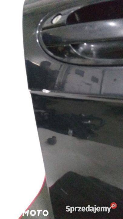 DRZWI PRAWY PRZÓD PRZEDNIE BMW 7 E65 osobowe świętokrzyskie