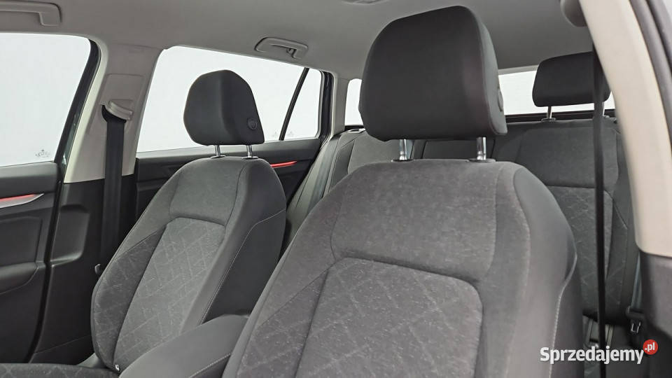 Volkswagen Golf 20 TDI Life Z Polskiego Salonu Warszawa