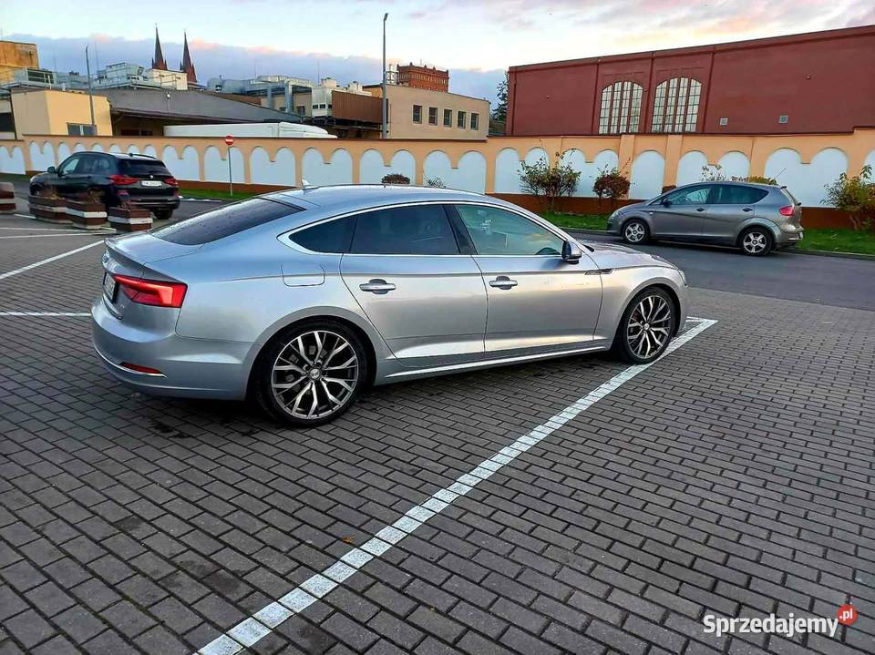 Audi a5 8w6 b9 F5 20 TDI 190 Przebieg 189 2cm3