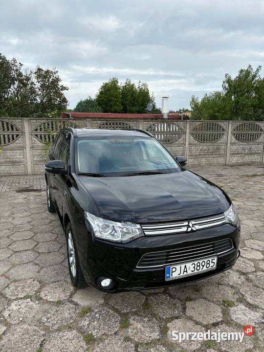 Mitsubishi outlander 3 phev 2014