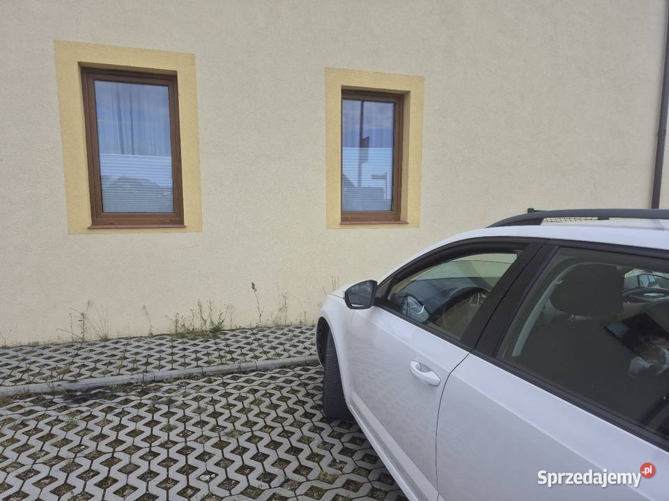 Sprzedam mieszknie w domu dworodzinnym Skowarcz sprzedam