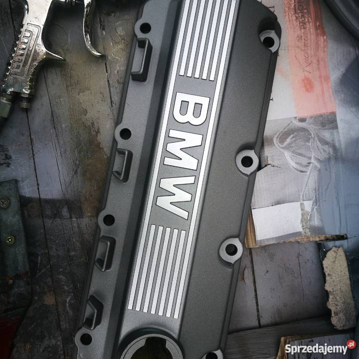 BMW Seria 3 E30 pokrywa zaworów Silniki i osprzęt lubelskie Biłgoraj