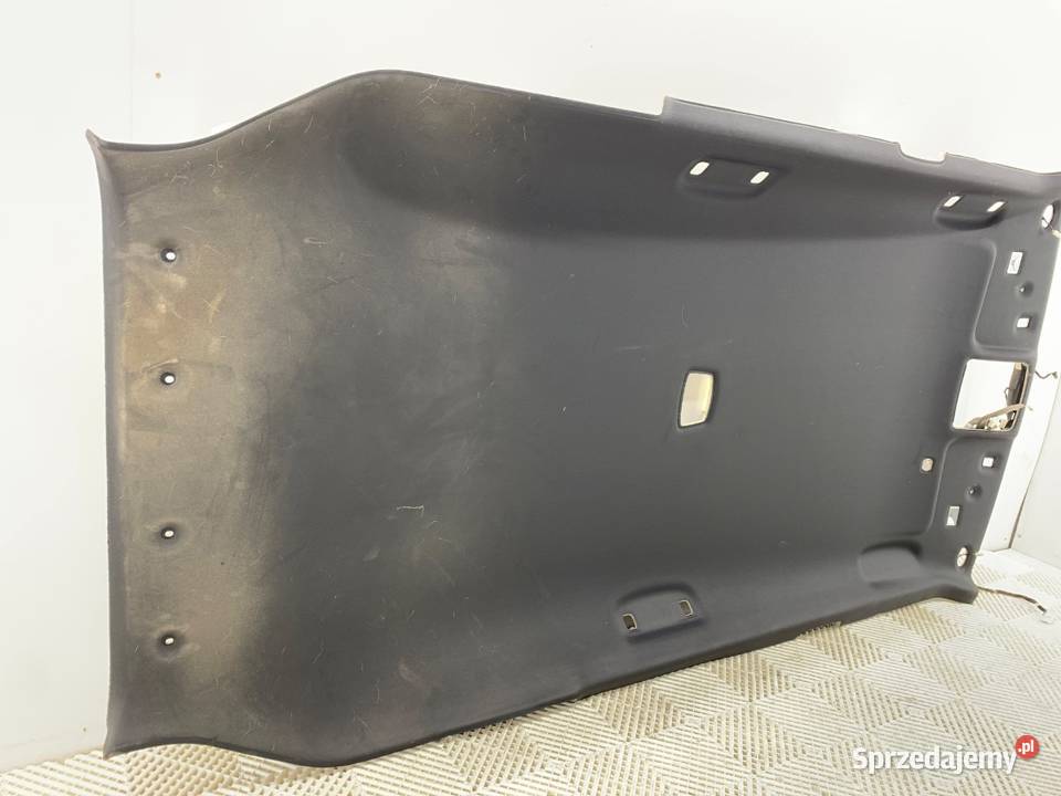 PODSUFITKA CZARNA KOMPLET SSANGYONG TORRES 15 osobowe sprzedam