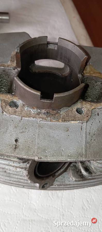 Cylinder WSK 175 Wągrowiec sprzedam