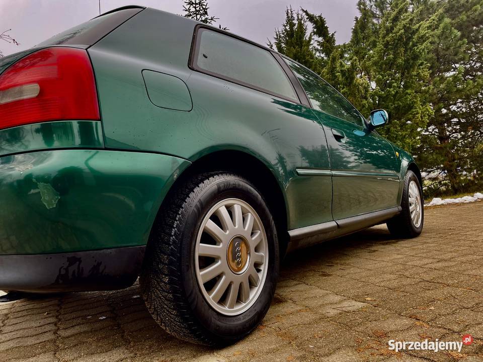 ŚliczneZdroweAudiA38L1998r16Benzyna140PrzKlimaDłO komputer pokładowy Zduńska Wola