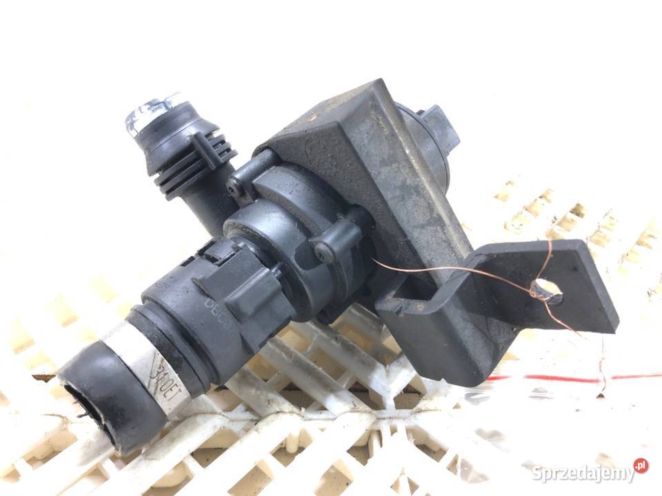 DODATKOWA POMPA WODY BMW E61 6922647 20 163 0410