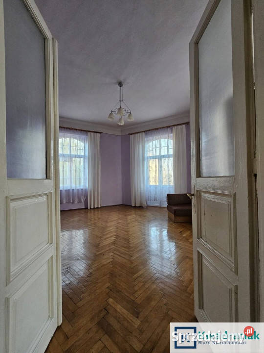 Lokal Krosno Feliksa Czajkowskiego 2377 metrów sprzedam