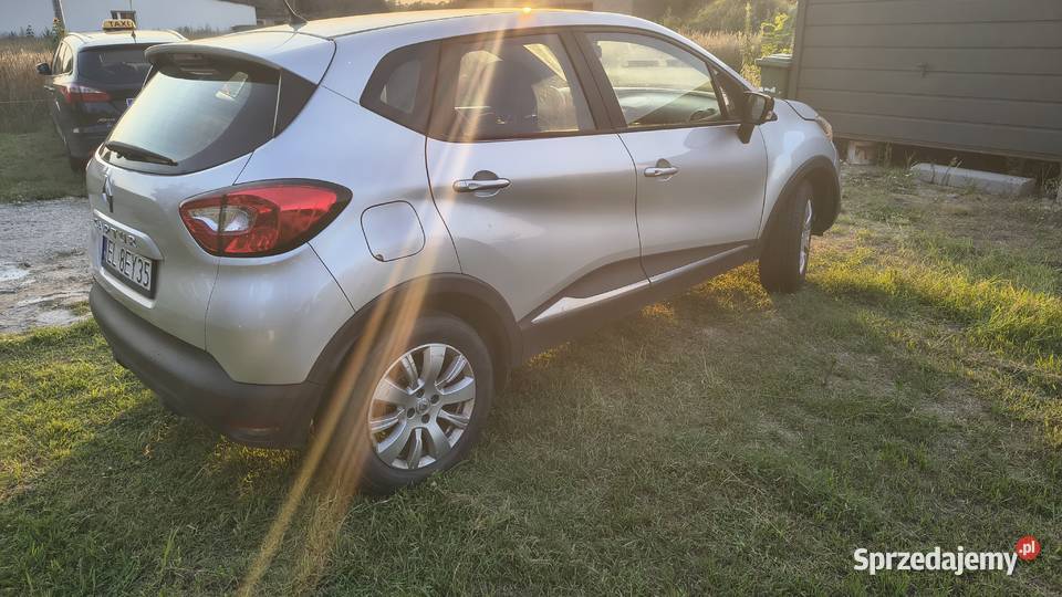 Captur 15 dcii zarejestrowany wPL nieuszkodzony Kuciny sprzedam