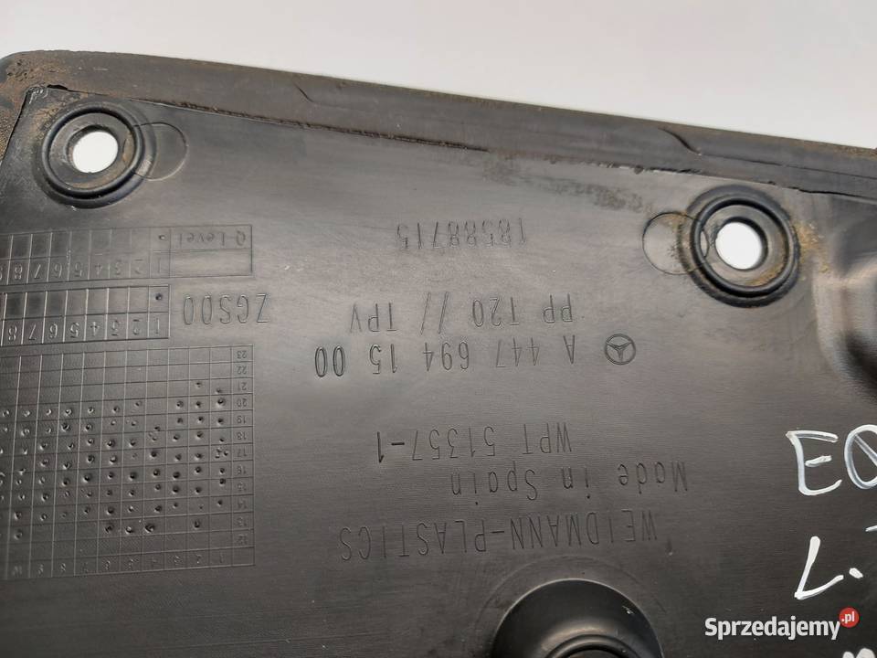 Mercedes EQV w447 Vklasa osłona plastyk lewa tył sprzedam