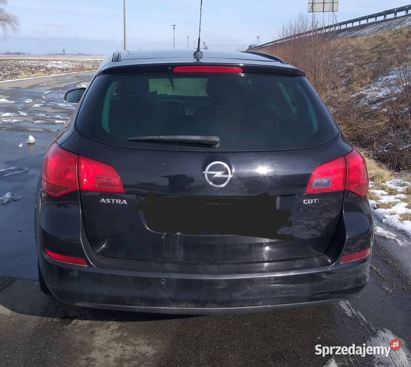 Sprzedam Opla Astre Kombi Sports Tourer 2011 Skalmierzyce