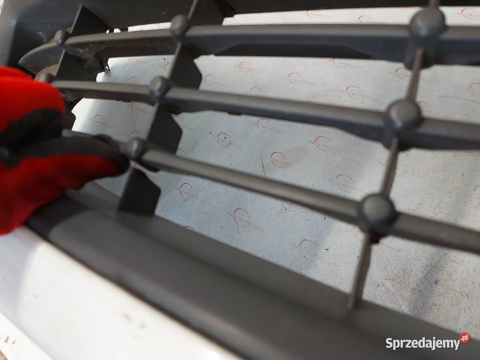 FORD KA II MK2 10r zderzak przód osobowe Kielce sprzedam