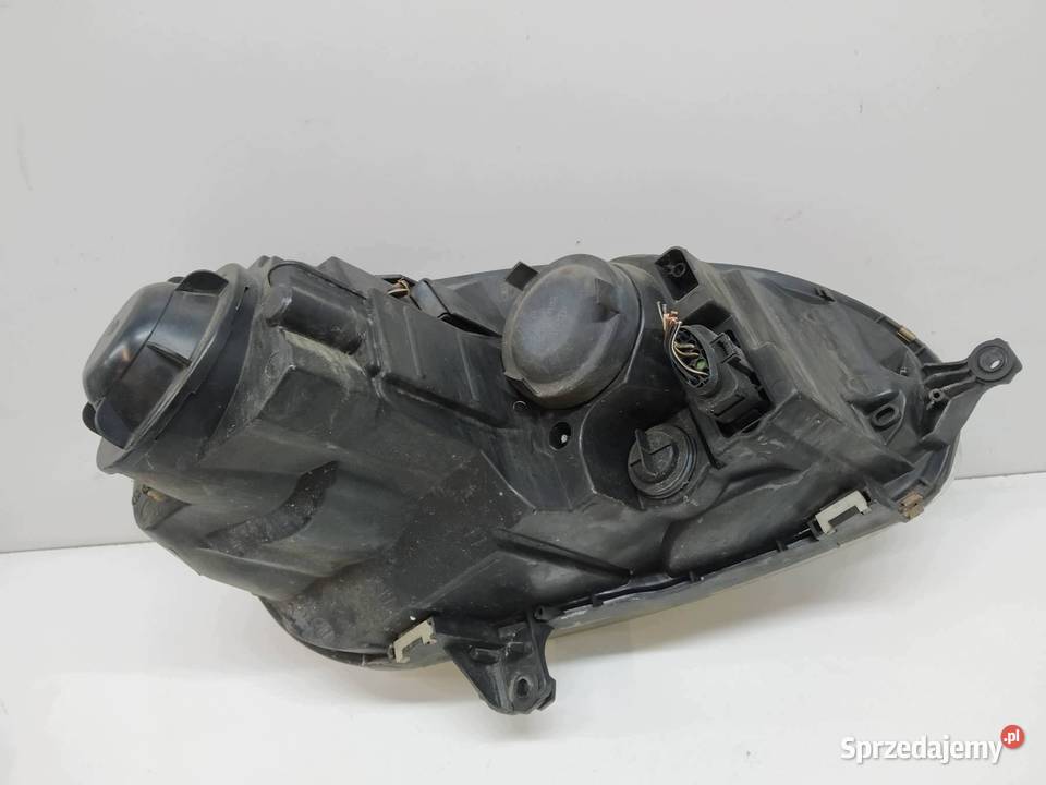 LAMPA PRZÓD LEWA EUROPA JETTA MK5 1K6941005R Rok produkcji 2005 świętokrzyskie