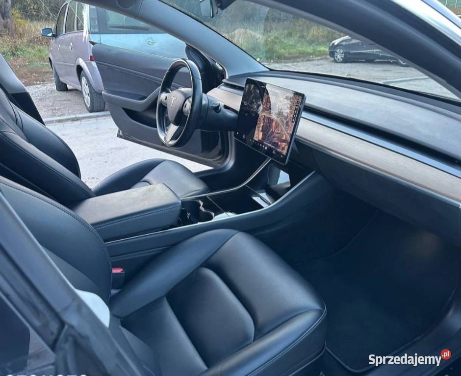 Tesla 3 Salon 1wł 76000 467 4x4 sprzedam