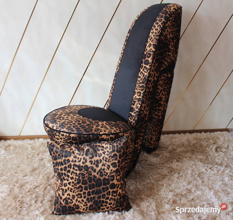 Piękny fotel damski but panterka Fotele Koziegłowy