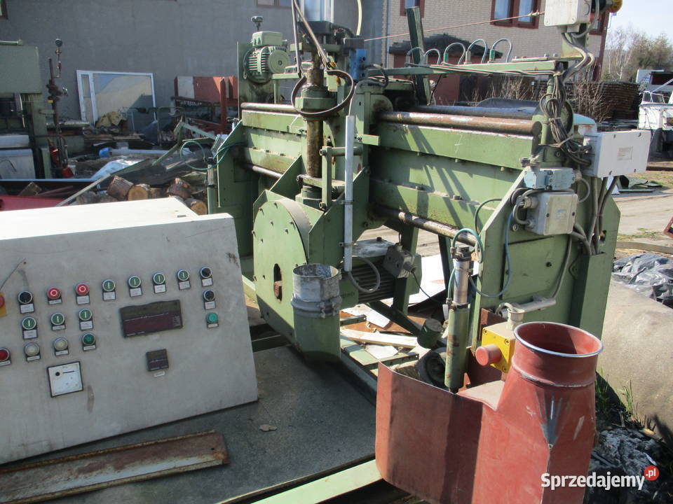 Podajnik z piłą formatową Reda