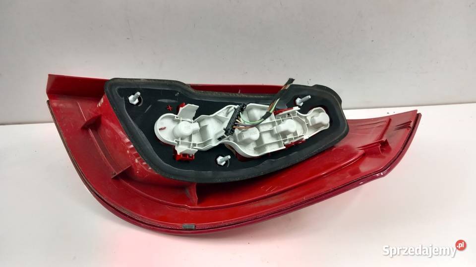 MERCEDES W169 LIFT HB LAMPA TYŁ LEWA Zbierkowo