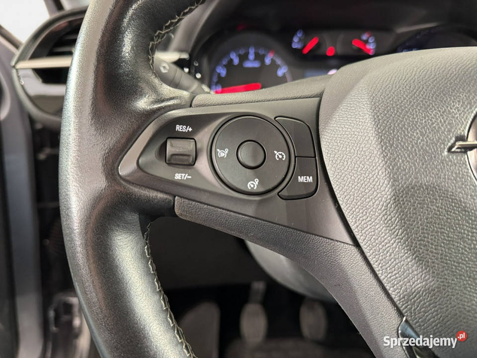 Opel Corsa 12 75 M5 2022 r salon komplet kół Myślenice