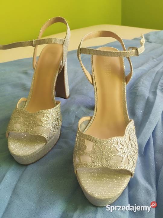Buty na obcasie Lubartów