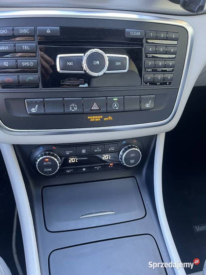 MERCEDES GLA 250 Benzyna Łask