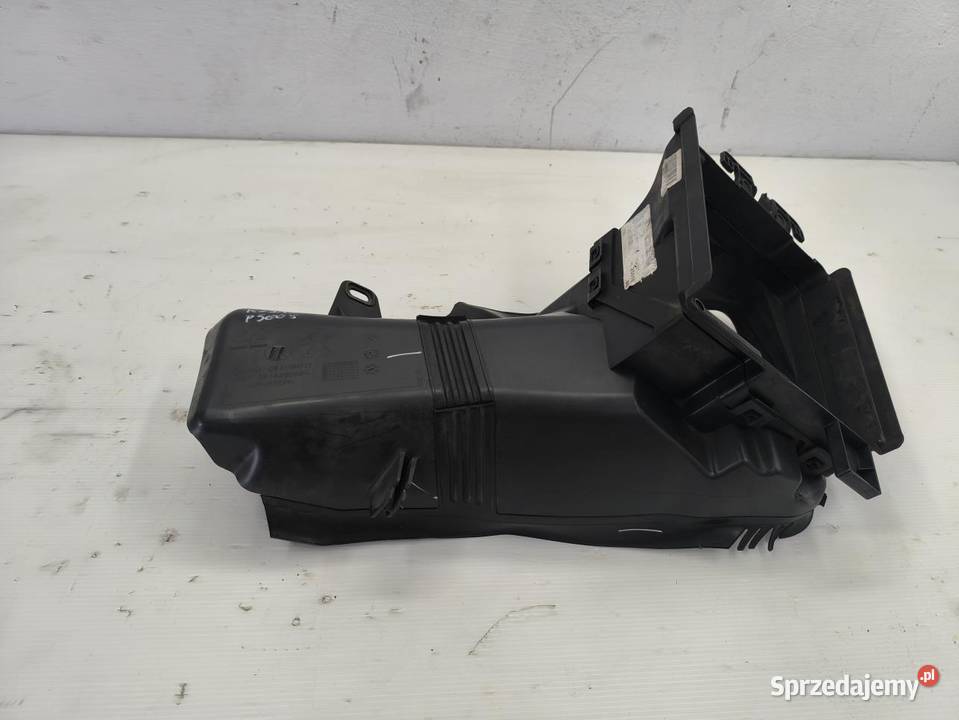 WLOT KIEROWNICA POWIETRZA PEUGEOT 5008 II 3008