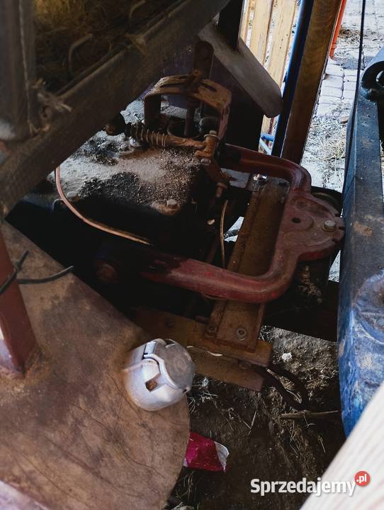 Ciągnik sam Borków