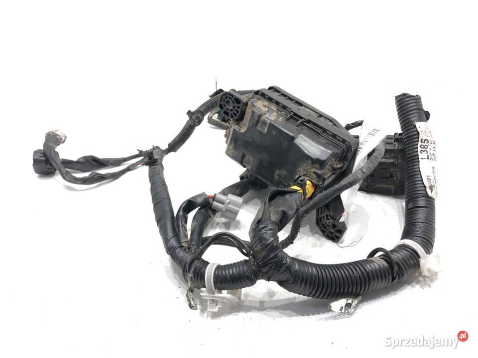 SKRZYNKA BEZPIECZNIKÓW MITSUBISHI OUTLANDER III Skrzynki bezpieczników