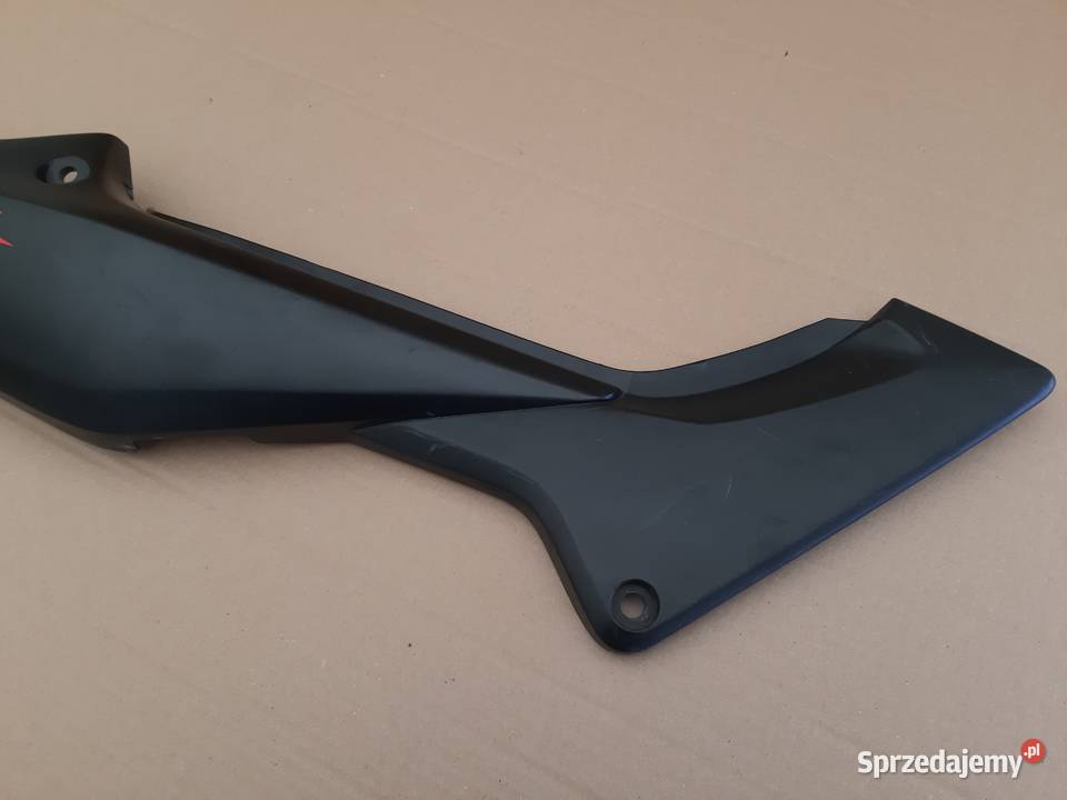 HONDA CBR 125 JC34 BOCZEK OWIEWKA OGON PRAWY Trzciel