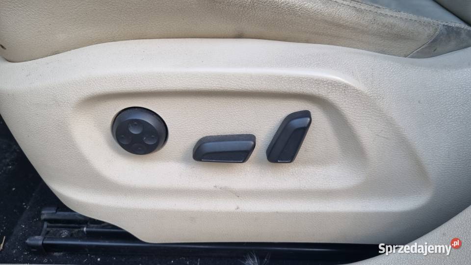 Vw Tiguan 20 tdi 4x4 hak klima skóra 170 Samochody osobowe Kraków sprzedam