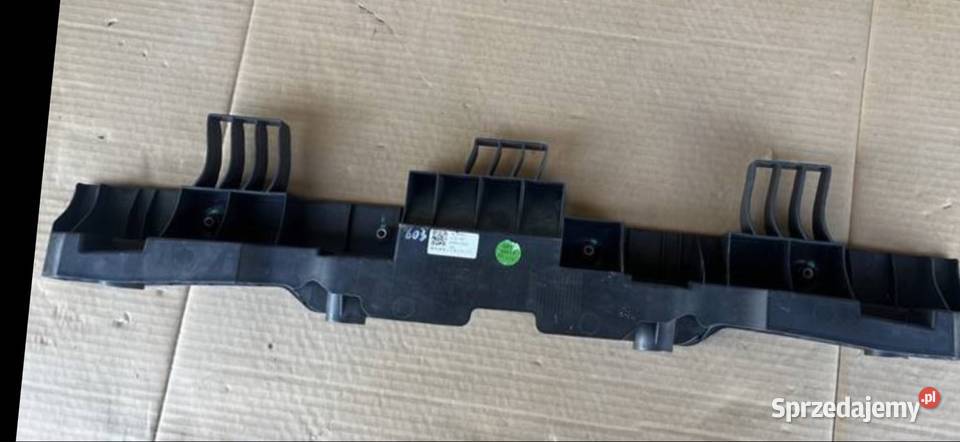 MG4 MOCOWANIE ZDERZAKA PRZÓD P1186024 osobowe Międzychód