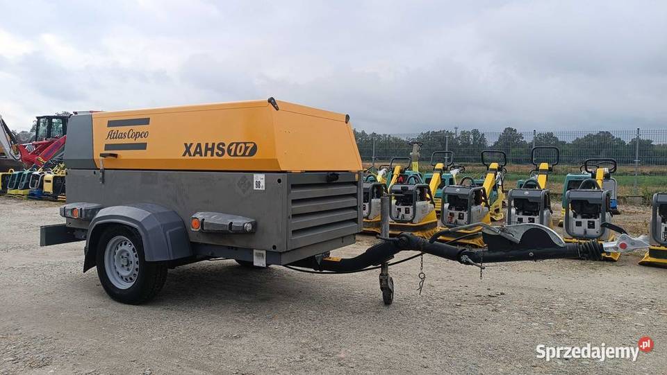 Kompresor Śrubowy ATLAS COPCO XAHS 107 15r 12 Sułów sprzedam