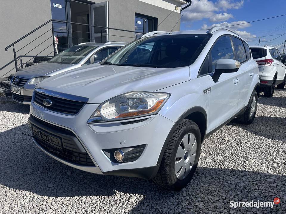 Ford Kuga 4x4 Titanium Biała Perła