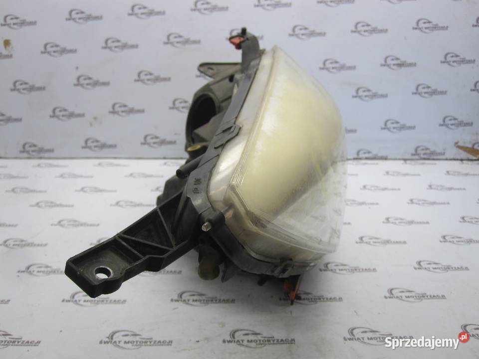 OPEL MERIVA B 12r lampa prawa przód ANGLIK osobowe