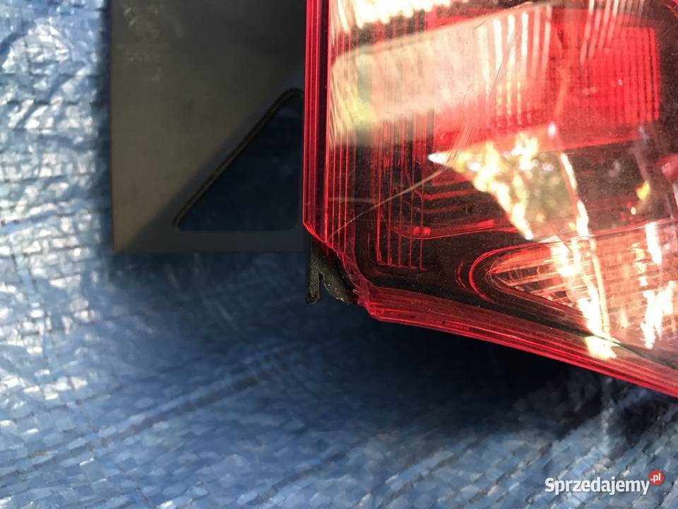 OPEL ASTRA IV J KOMBI 13282243 Lampa Prawy Tył Bolesławiec