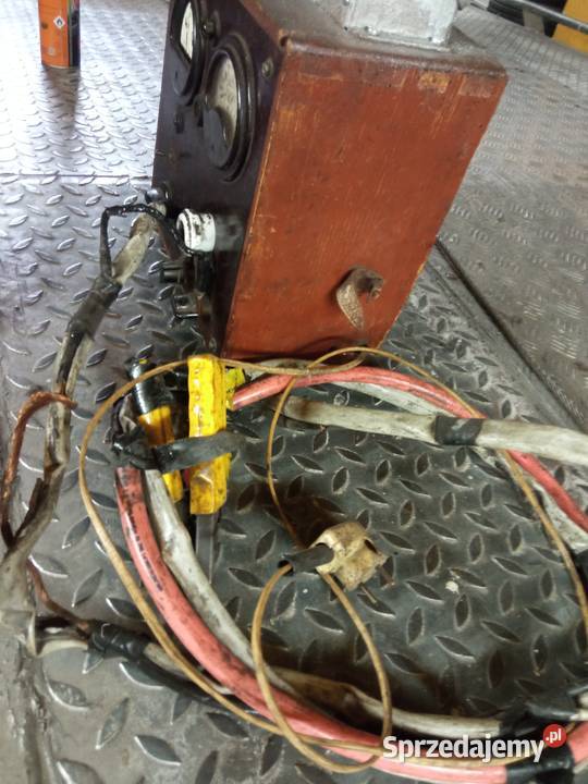 Prostownik samochodowy 6 i 12 v mocny sprawny Rybnik