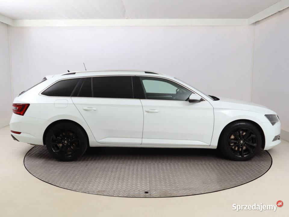Skoda Superb 20 TSI czujnik zmierzchu Škoda Bielany Wrocławskie