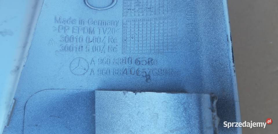 ACTROS MP4 SPOILER OWIEWKA REFLEKTORA PRAWA