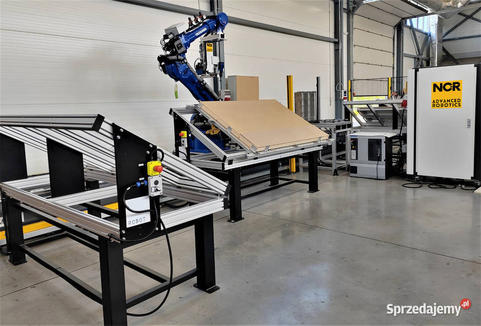 Robot YASKAWA do zbijania stelaży meblowych wielkopolskie Kępno