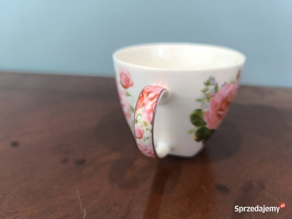 Piękny zestaw porcelany kawowo herbaciany 2 Łódź sprzedam