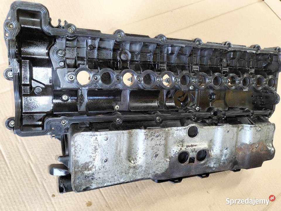 Pokrywa głowicy z odmą BMW E46 E60 E61 E65 E66 osobowe śląskie Poręba
