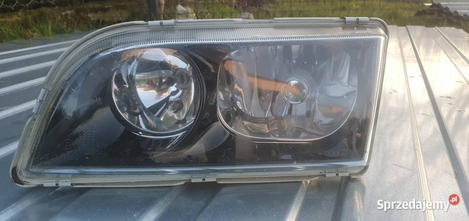 VOLVO S40 V40 20012004 REFLEKTOR LEWY WYSYŁKA osobowe wielkopolskie Pobiedziska