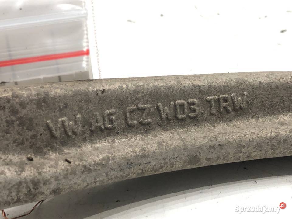 WAHACZ PRAWY PRZÓD AUDI Q5 FY SUV 4M0407510B