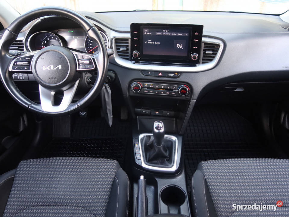 Kia Ceed 15 TGDI Katowice sprzedam