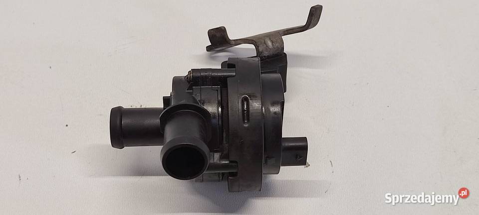 VW TIGUAN II POMPKA WODY 20 TDI 5Q0965567J