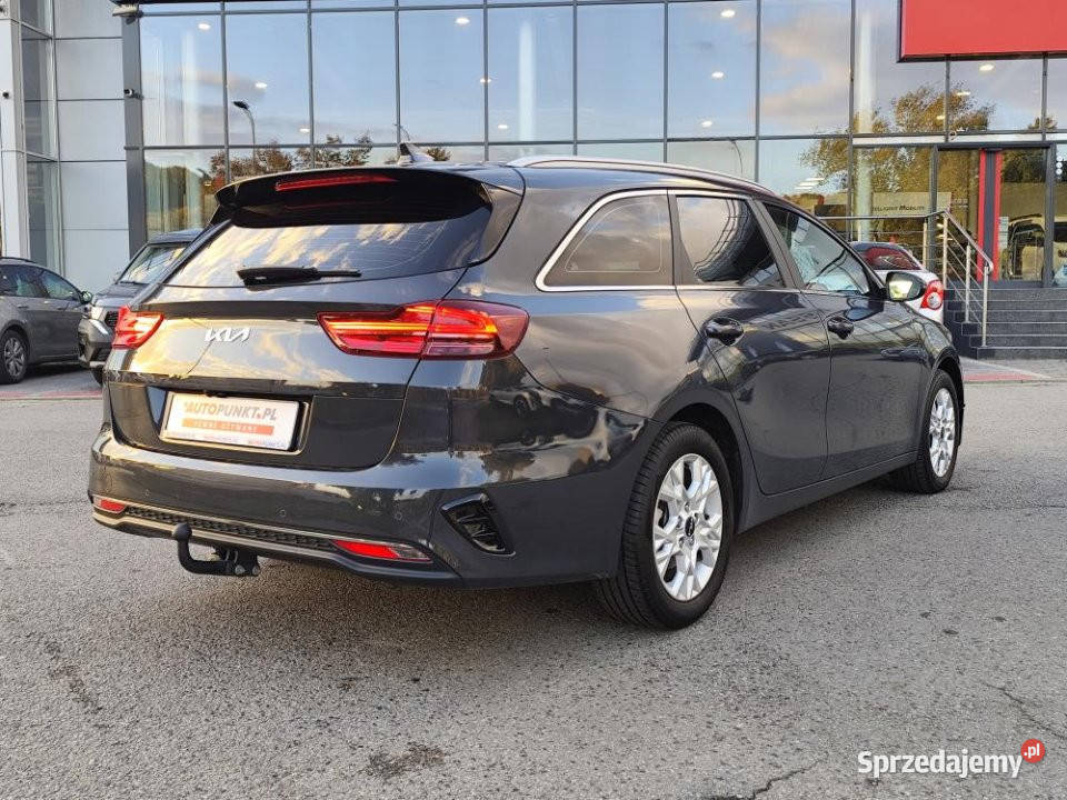 KIA Ceed 2023r Navi asystenci kamera hak FV23 Kraków sprzedam